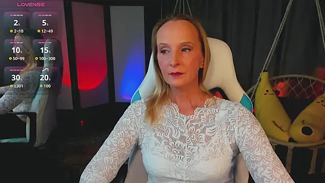 ScarlettPalmer online show from 26, 11, 2025