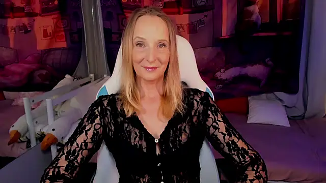 ScarlettPalmer online show from 17, 7, 2026