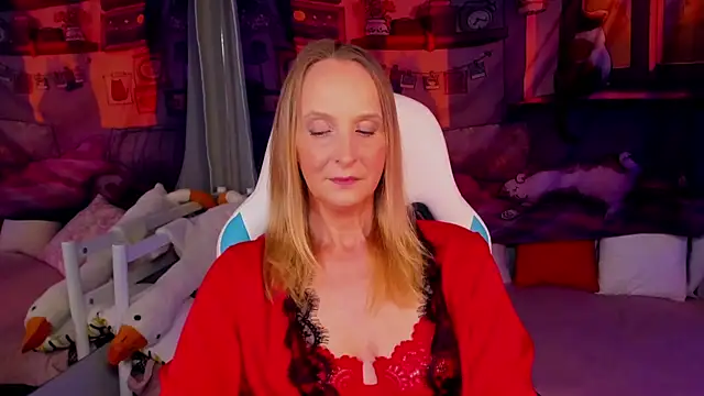 ScarlettPalmer online show from 19, 7, 2026