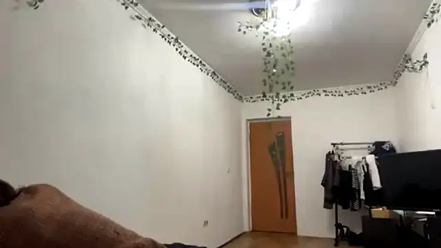 Snapshot of LilithFlamey chatting on 2, 11, 2025 LilithFlamey online show from 2, 11, 2025