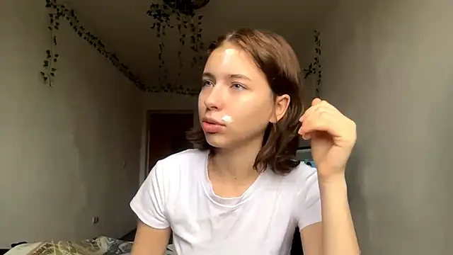 Snapshot of LilithFlamey chatting on 11, 11, 2025 LilithFlamey online show from 11, 11, 2025