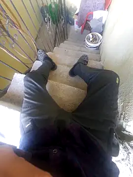 Snapshot of olgunadam7831 chatting on 27, 10, 2025 olgunadam7831 online show from 27, 10, 2025