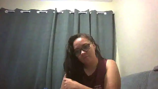 Snapshot of lilMissMarli chatting on 28, 3, 2026 lilMissMarli online show from 28, 3, 2026