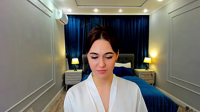 MakeYoueHappy online show from 21, 11, 2025