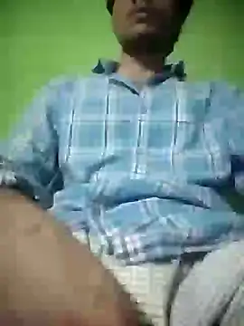 Snapshot of Luckysucks chatting on 28, 10, 2025 Luckysucks online show from 28, 10, 2025