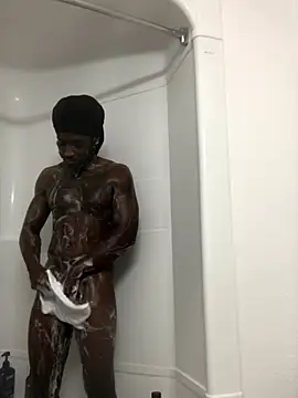 Snapshot of TheRealKnottiHead chatting on 1, 11, 2025 TheRealKnottiHead online show from 1, 11, 2025