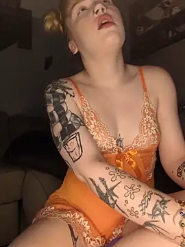 mattiethebaddieee online show from 8, 6, 2026