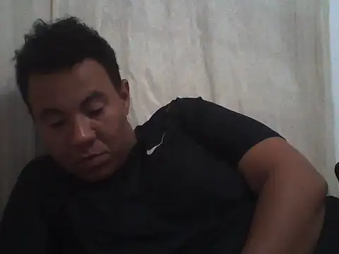 Snapshot of Fire_latino chatting on 20, 11, 2025 Fire latino online show from 20, 11, 2025