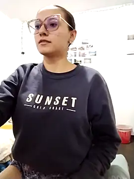 bellastorme04 online show from 5, 5, 2026