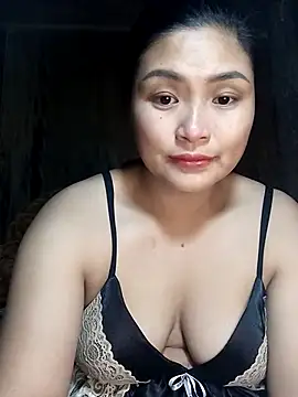 Snapshot of loncon-mup chatting on 18, 11, 2025 loncon-mup online show from 18, 11, 2025