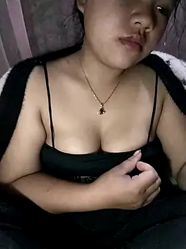 Smay69  online show from 4, 12, 2025