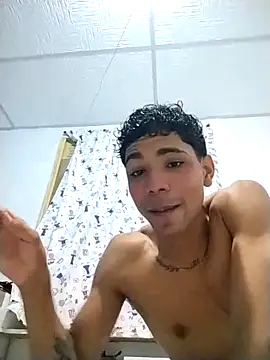 Snapshot of Alex_Sweeting chatting on 15, 12, 2025 Alex Sweeting online show from 15, 12, 2025