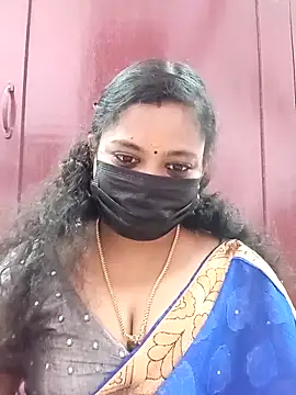 Snapshot of Mandhra28 chatting on 30, 10, 2025 Mandhra28 online show from 30, 10, 2025