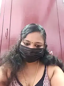 Snapshot of Mandhra28 chatting on 1, 11, 2025 Mandhra28 online show from 1, 11, 2025