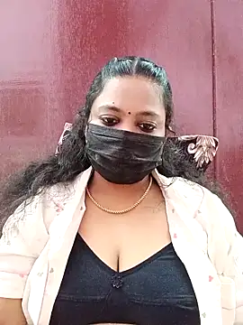 Snapshot of Mandhra28 chatting on 8, 11, 2025 Mandhra28 online show from 8, 11, 2025