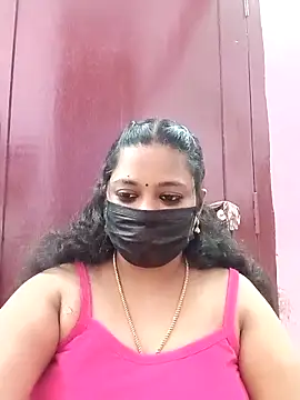 Snapshot of Mandhra28 chatting on 13, 11, 2025 Mandhra28 online show from 13, 11, 2025