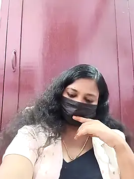 Snapshot of Mandhra28 chatting on 13, 11, 2025 Mandhra28 online show from 13, 11, 2025