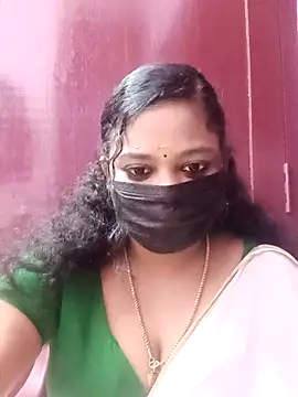 Snapshot of Mandhra28 chatting on 29, 11, 2025 Mandhra28 online show from 29, 11, 2025