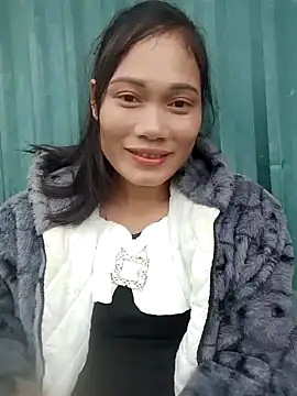 Snapshot of doggy-00 chatting on 2, 11, 2025 doggy-00 online show from 2, 11, 2025