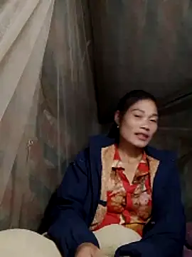 Snapshot of doggy-00 chatting on 29, 11, 2025 doggy-00 online show from 29, 11, 2025