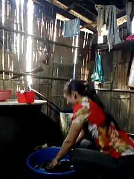 Snapshot of doggy-00 chatting on 1, 12, 2025 doggy-00 online show from 1, 12, 2025