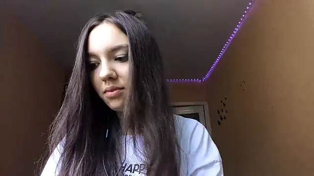 Kimixoo online show from 29, 10, 2025