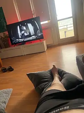 Snapshot of edgarmachtsderbe chatting on 28, 10, 2025 edgarmachtsderbe online show from 28, 10, 2025