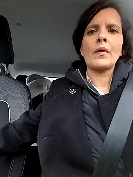 Piediniecollant online show from 12, 3, 2026