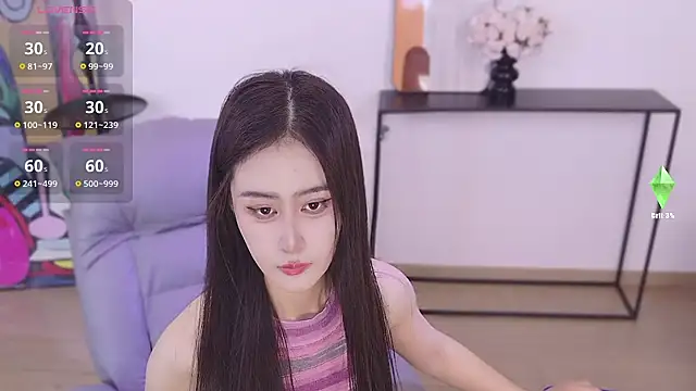 Snapshot of JoJo-ovo chatting on 12, 11, 2025 JoJo-ovo online show from 12, 11, 2025