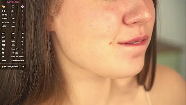 Snapshot of LoreeScialdone chatting on 19, 11, 2025 LoreeScialdone online show from 19, 11, 2025