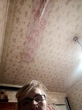 Snapshot of Georgette466 chatting on 19, 11, 2025 Georgette466 online show from 19, 11, 2025