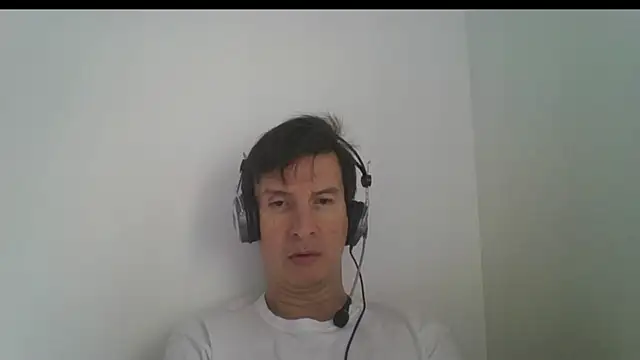 carliesexyman online show from 18, 11, 2025