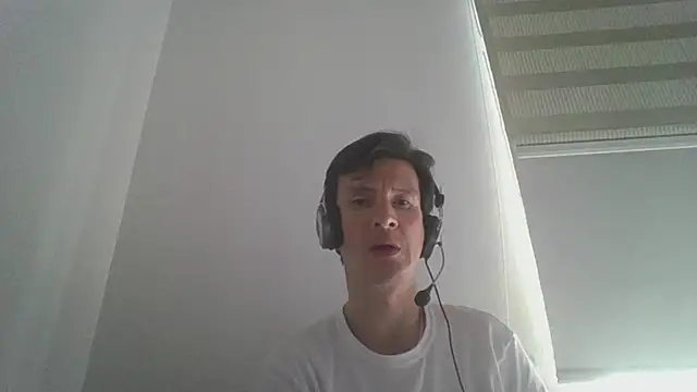 carliesexyman online show from 4, 12, 2025