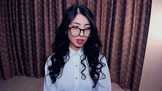 TonjaNeace online show from 10, 11, 2025