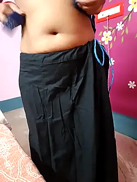 Snapshot of Laal_Parilove chatting on 4, 11, 2025 Laal Parilove online show from 4, 11, 2025