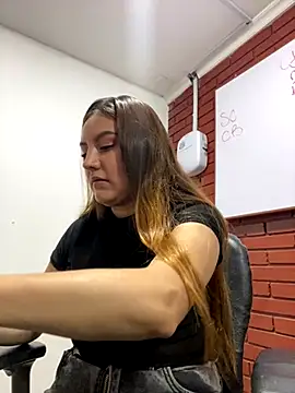 Adrimaretti online show from 18, 11, 2025