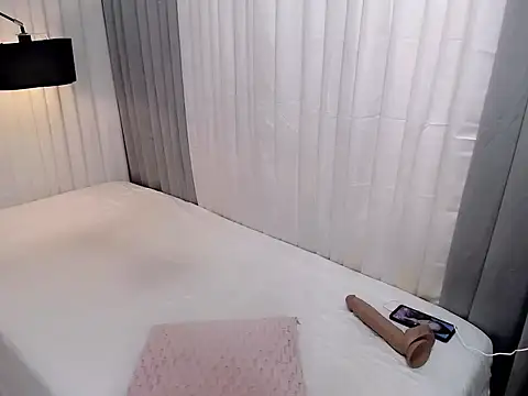 Snapshot of Xhugejerkingtrans chatting on 1, 4, 2026 Xhugejerkingtrans online show from 1, 4, 2026