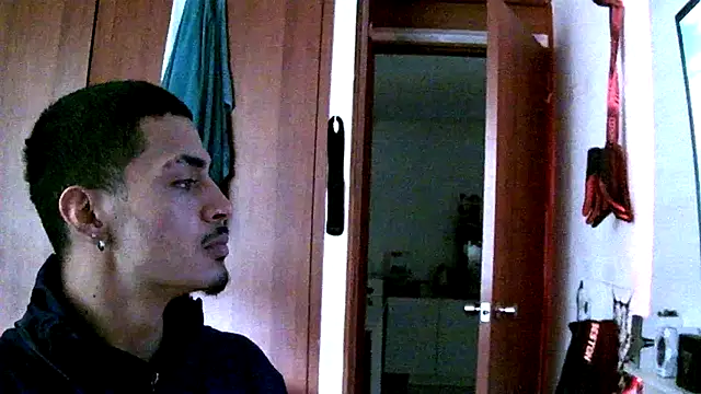 Snapshot of kai_storm420 chatting on 5, 12, 2025 kai storm420 online show from 5, 12, 2025