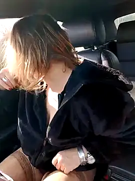 BettyDavisEyesUK online show from 11, 3, 2026