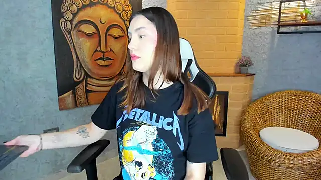 Snapshot of DakotaRussell_ chatting on 7, 11, 2025 DakotaRussell online show from 7, 11, 2025