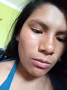 Snapshot of BellaquitA06 chatting on 16, 12, 2025 BellaquitA06 online show from 16, 12, 2025