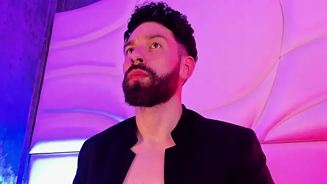 Snapshot of jackfoden01 chatting on 27, 11, 2025 jackfoden01 online show from 27, 11, 2025