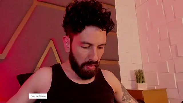 Snapshot of jackfoden01 chatting on 15, 12, 2025 jackfoden01 online show from 15, 12, 2025