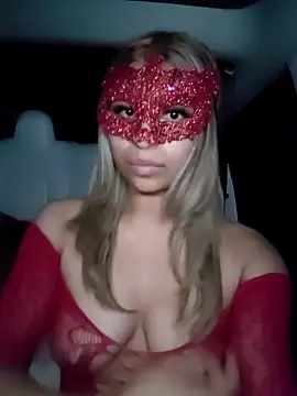 Snapshot of sluttyAlly21_ chatting on 2, 12, 2025 sluttyAlly21 online show from 2, 12, 2025