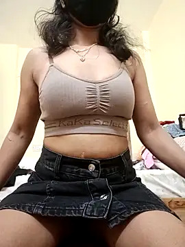 Snapshot of Cute_Sanaaya chatting on 6, 11, 2025 Cute Sanaaya online show from 6, 11, 2025