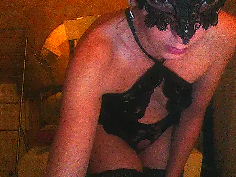 Snapshot of Anaiscpl2405 chatting on 10, 11, 2025 Anaiscpl2405 online show from 10, 11, 2025