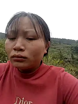 yoyo-mi online show from 6, 11, 2025