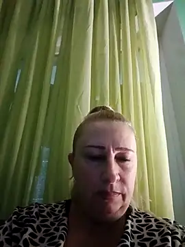 Snapshot of Esenia505 chatting on 3, 11, 2025 Esenia505 online show from 3, 11, 2025