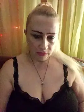 Snapshot of Esenia505 chatting on 7, 1, 2026 Esenia505 online show from 7, 1, 2026