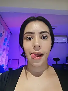 Sara-215 online show from 14, 5, 2026
